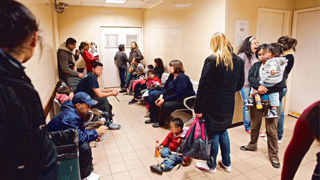 Sala de pediatría en un hospital argentino.