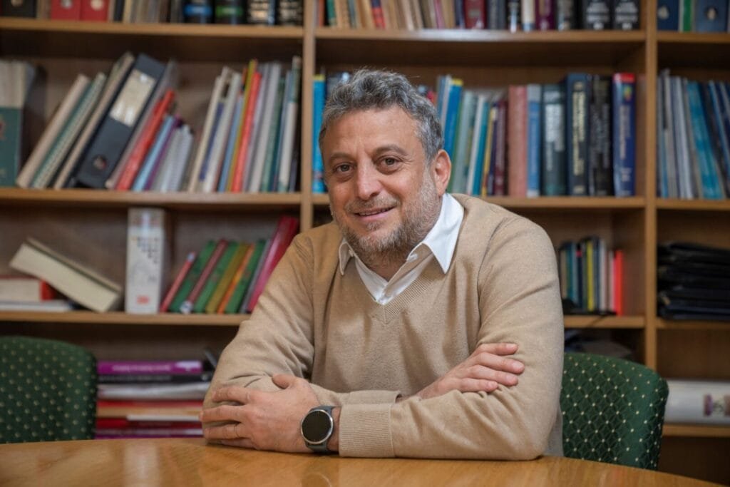 Leandro Cahn, director ejecutivo de la Fundación Huésped.