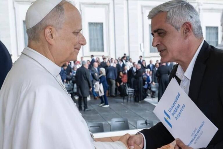 Rector Bartolacci: “León ya estaba al tanto de la situación de las universidades en Argentina”