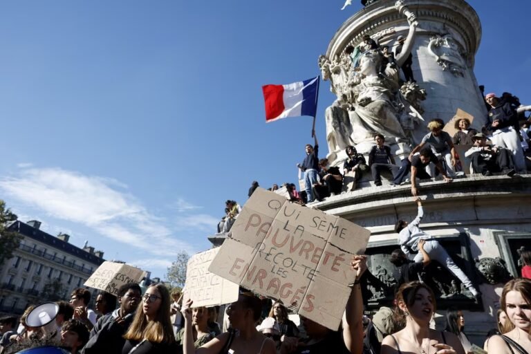 manifestación estudiantil parís